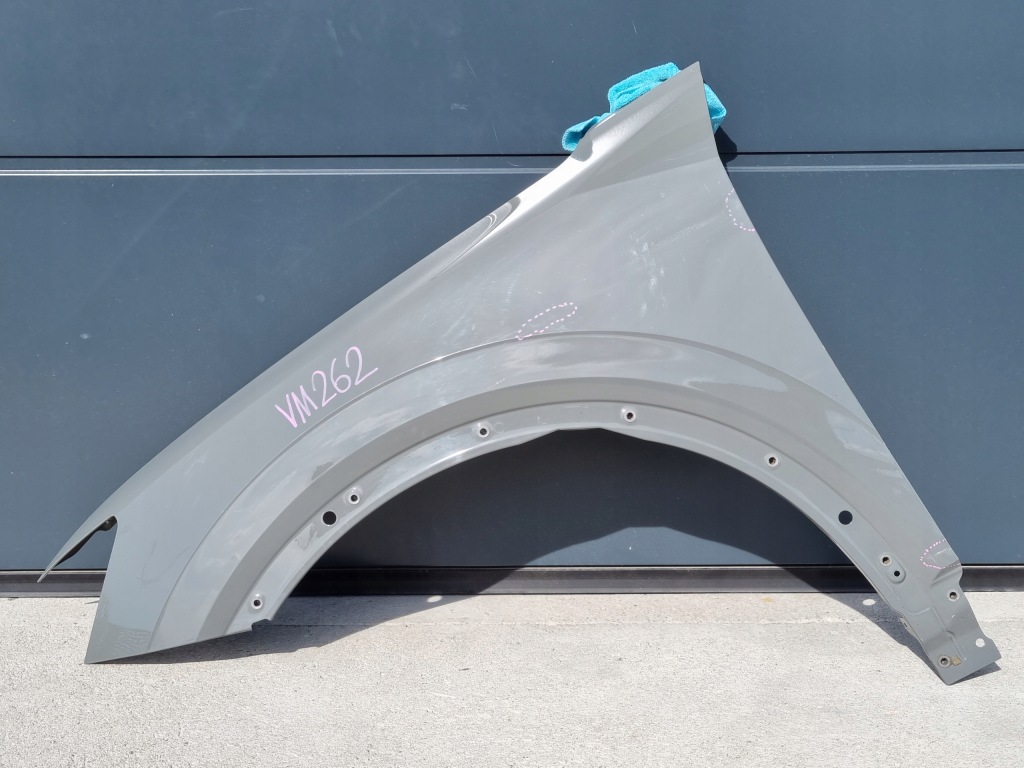 Купити Audi q2 81a крило ліве перед передній bdb