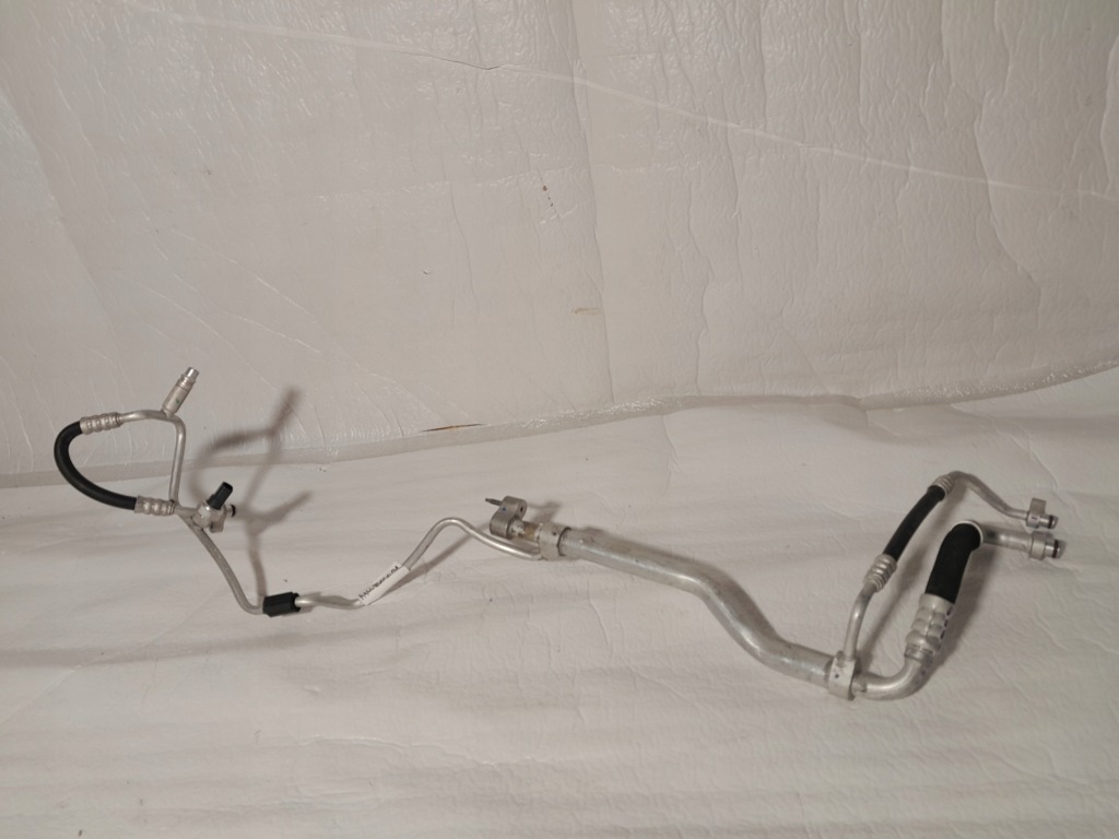 фото №1, Mercedes w166 шланг кондиционера a1668304001