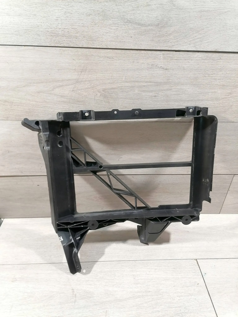 фото №1, Mclaren 720 кронштейн впуск повітря лівий 14a0310cp