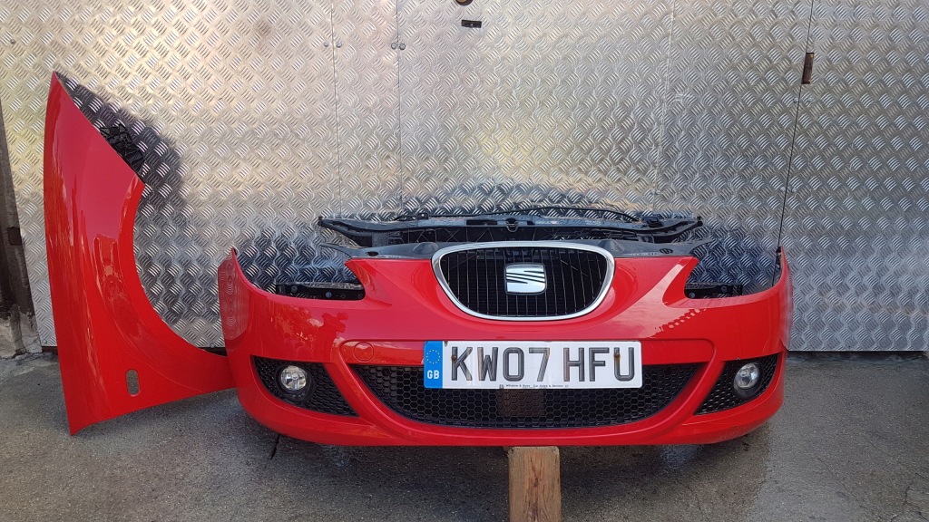 фото №1, Крила правий seat leon 05-12 lak: ls3h