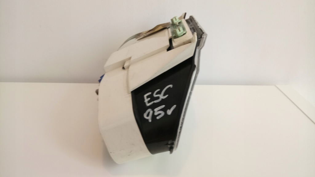 фото №5, Счетчик приборы tacho ford escort mk7 96fb10b885aa