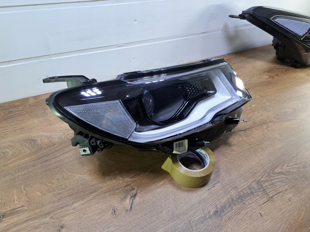 фото №3, Jeep compass ii лампа передняя правая 54