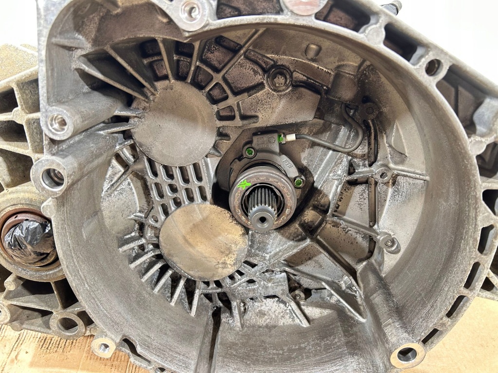 фото №9, 2012 opel zafira c механічна коробка передач 6 передач myj