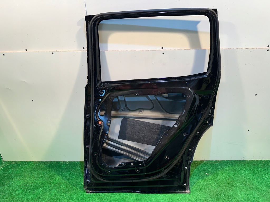 фото №13, Mercedes glb w247 247 a247 двері правий задня задні