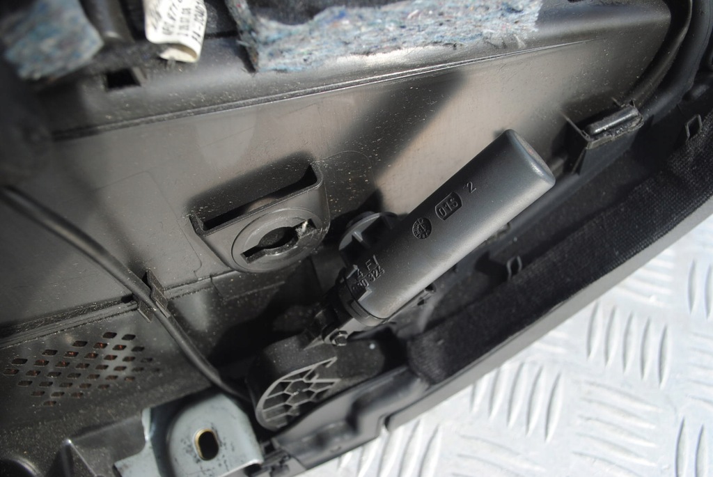 фото №6, Бардачок пасажира 4f1857035 audi a6 c6 2.7 tdi