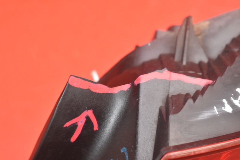 фото №8, Лампа права задня задня 9656606280 peugeot 407 sedan 04-10