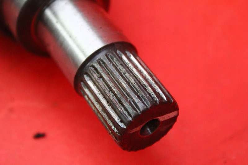 Привідний вал ліва перед механічна коробка передач 9685233780 citroen c3 c 3 2 2 1.4 8v 75 km 09-13 в Україні