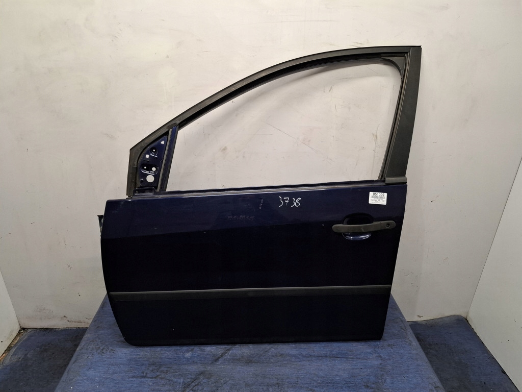 Купить Ford fiesta mk5 дверь перед левая f2