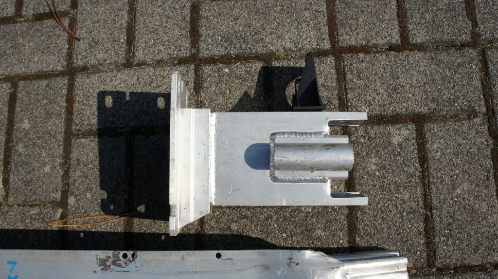 Ремінь передній підсилювач балка audi q5 8r0 Ціна