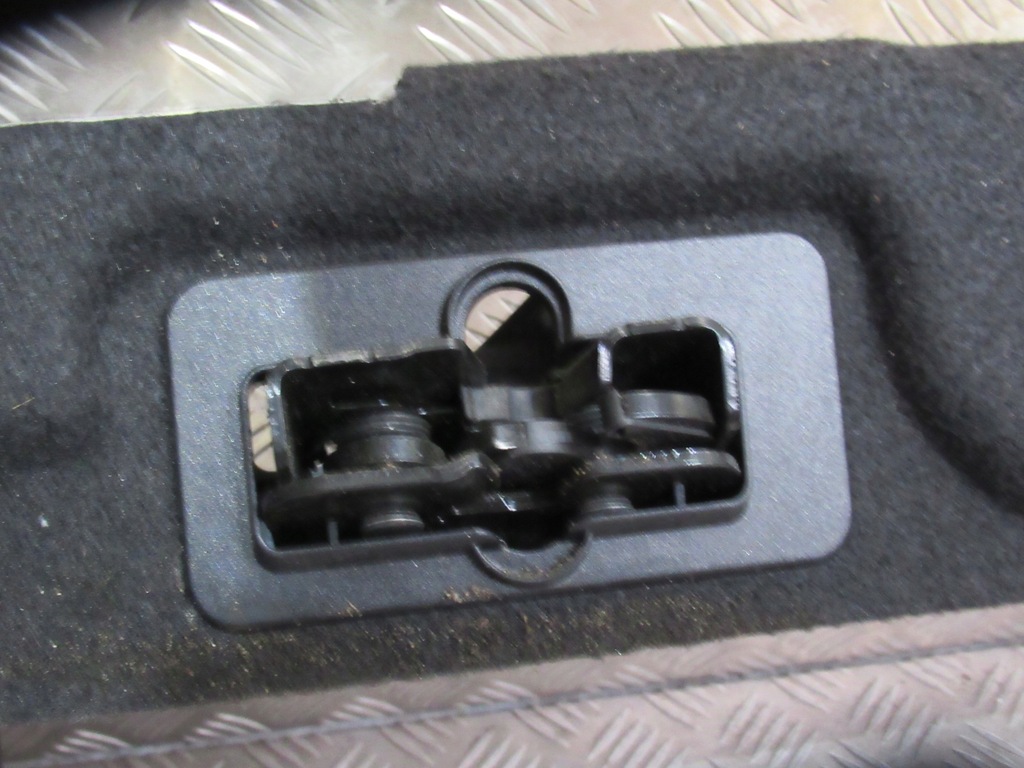 фото №7, A5 8t cabrio дуга безопасности подголовник пиротехнический 8f0010530a