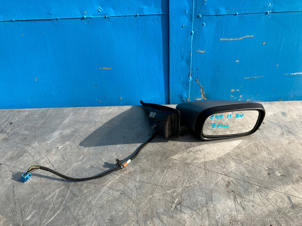 фото №1, Volvo s40 ii v50 правое зеркало 7 pin 462-46
