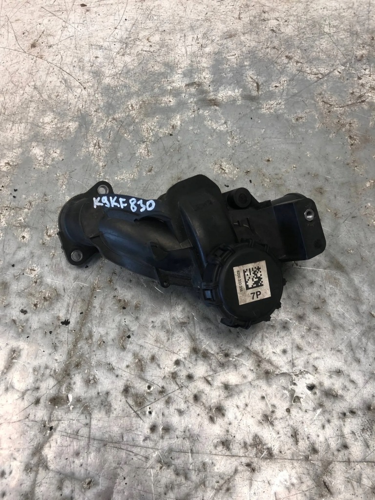 фото №1, Вентиляція картера 1.5 dci k9kf830 renault scenic iii 8200323338