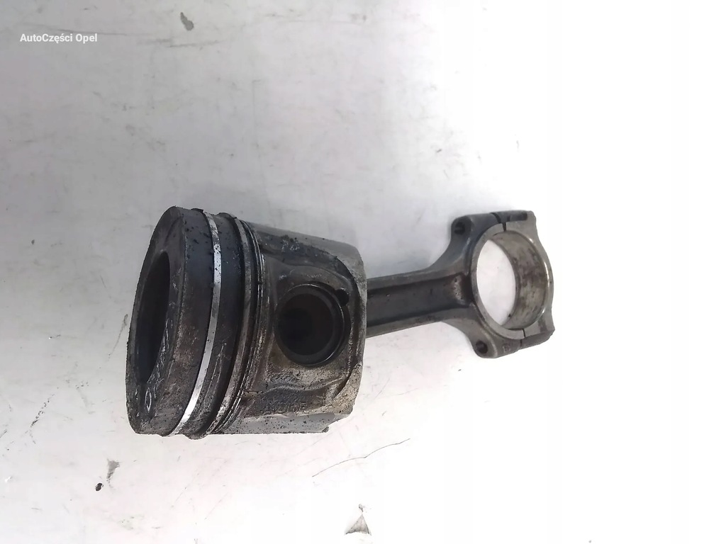 фото №1, Opel vivaro 2.0 поршень з шатун