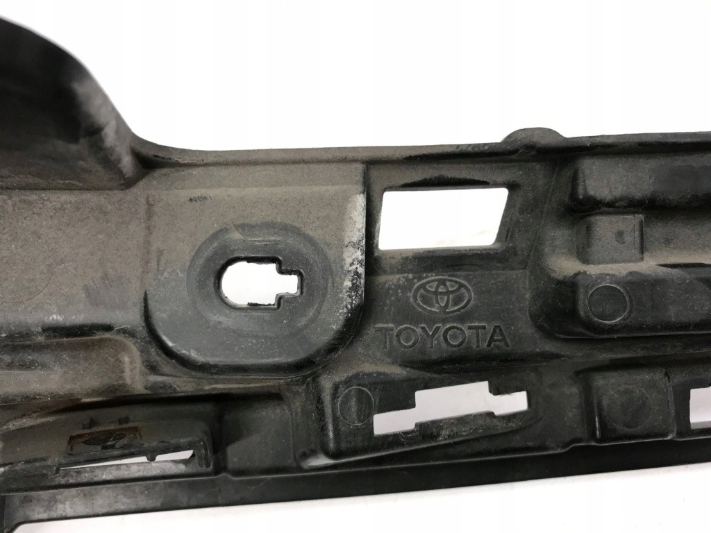 фото №7, Toyota corolla e210 e21 2020 / решітка радіатора / решітка радіатора верхній радіатора 5311102c90