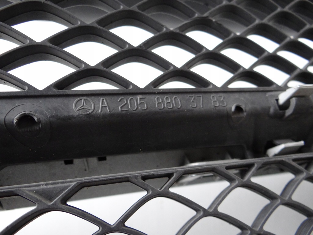 фото №7, Mercedes c w205 решётка радиатора решётка радиатора радиатора a2058803783