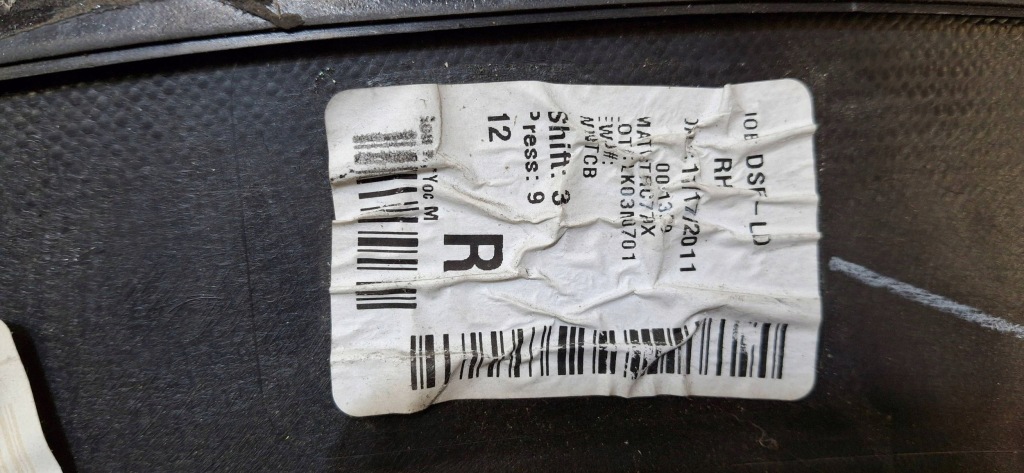 Купить Молдинг накладка крыла левое  перед dodge ram 1500 200-2018 год 1td26trmad