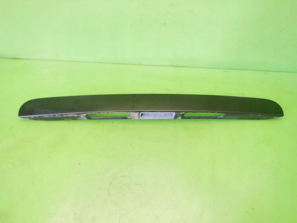 фото №4, Накладка молдинг крышки багажника задняя peugeot 207 phi