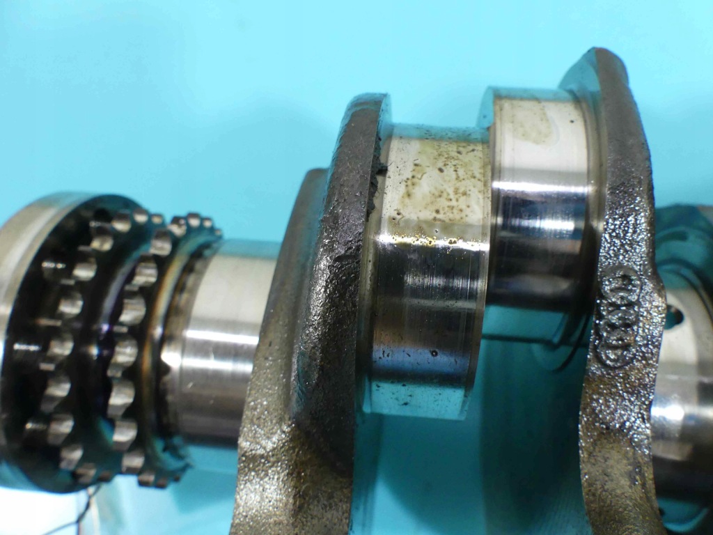 Wał коленчатый audi a6 c6 bmk 3.0 v6 tdi 224km 2006r Киев