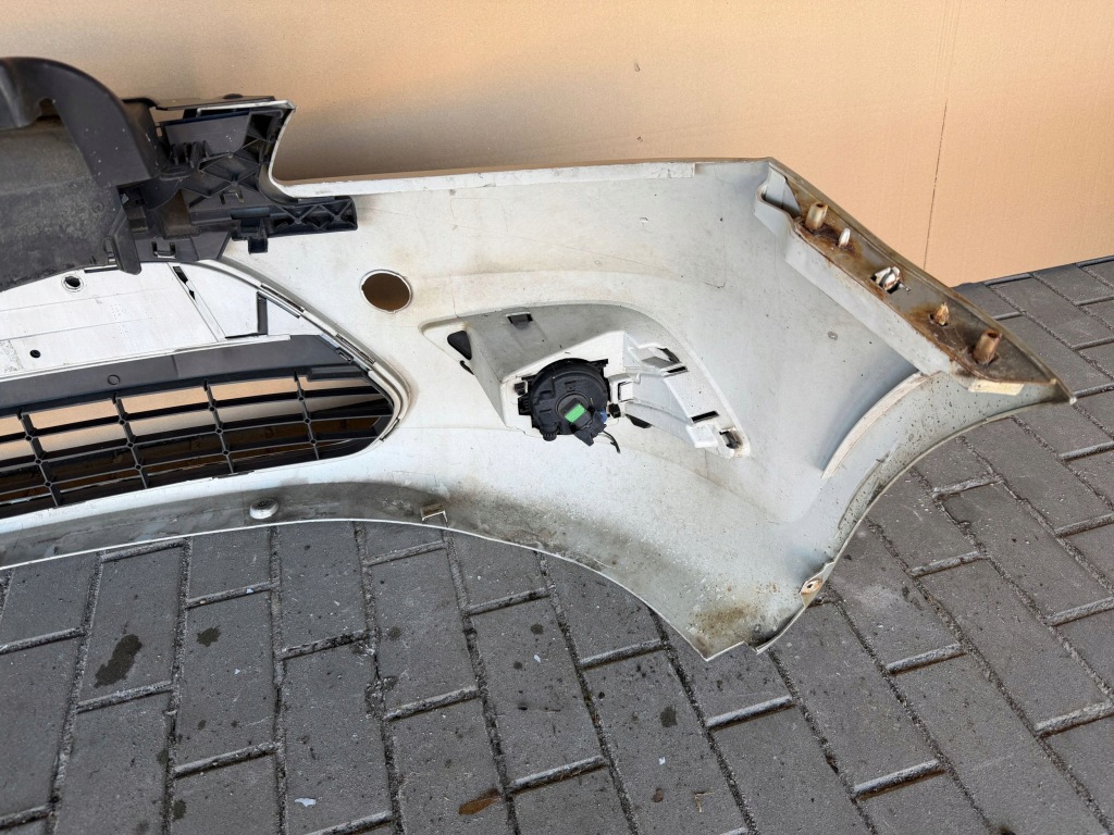 Бампер передний перед ford focus 2 mk2 рестайлинг  8m5117k819a Киев