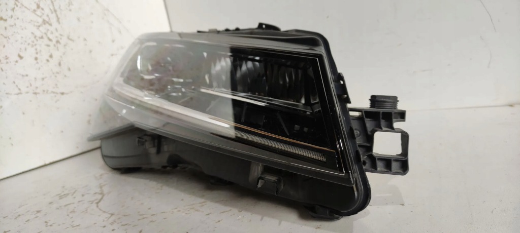 фото №11, Skoda superb b8 3v 2021 лампы передние