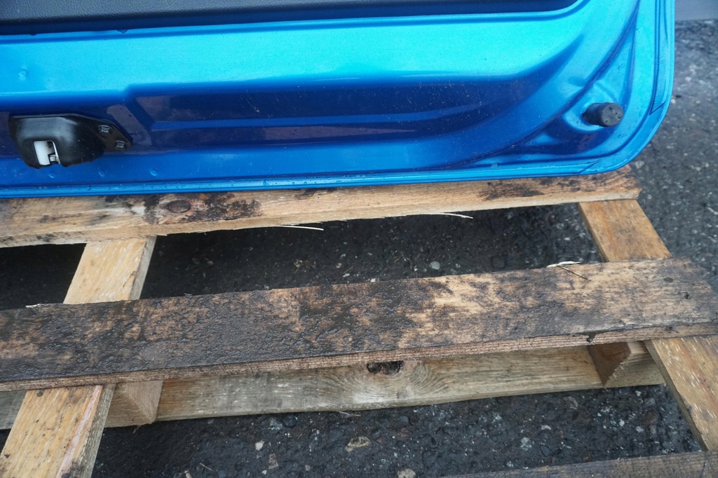 фото №10, Nissan note e11 крышка багажника багажника bv4 2005rok стекло niebieska