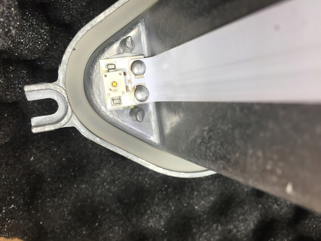 фото №11, Вкладыш jeż лампы поворотная некорректируемая левая 7225231 do bmw 7 f01 f02 f03 f04