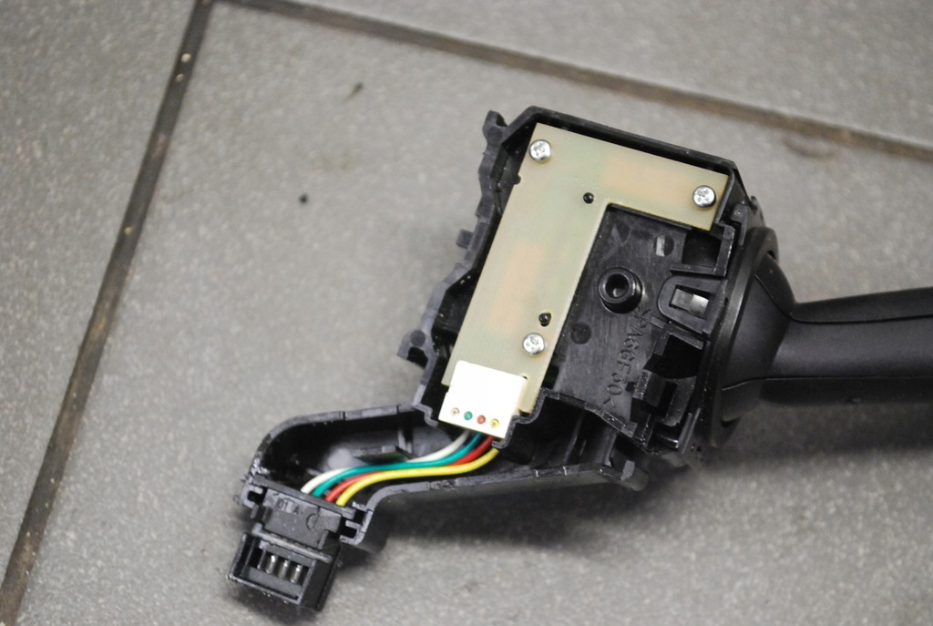 фото №6, Рычаг поворотники vw golf v 1k0953513