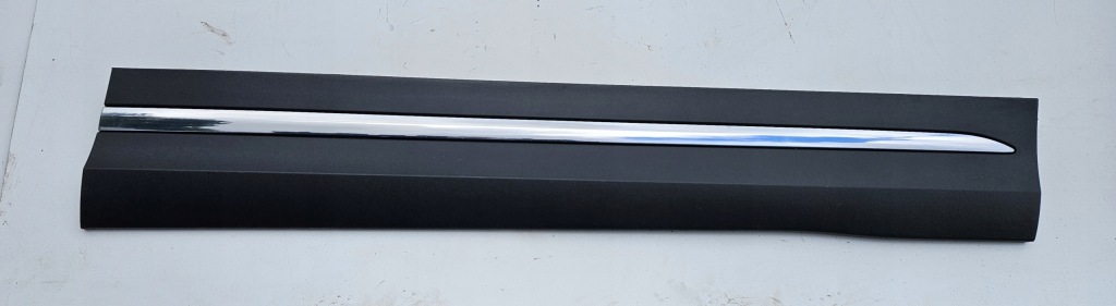 Купити Mercedes gla eqa h247 молдинг двері перед права om cała