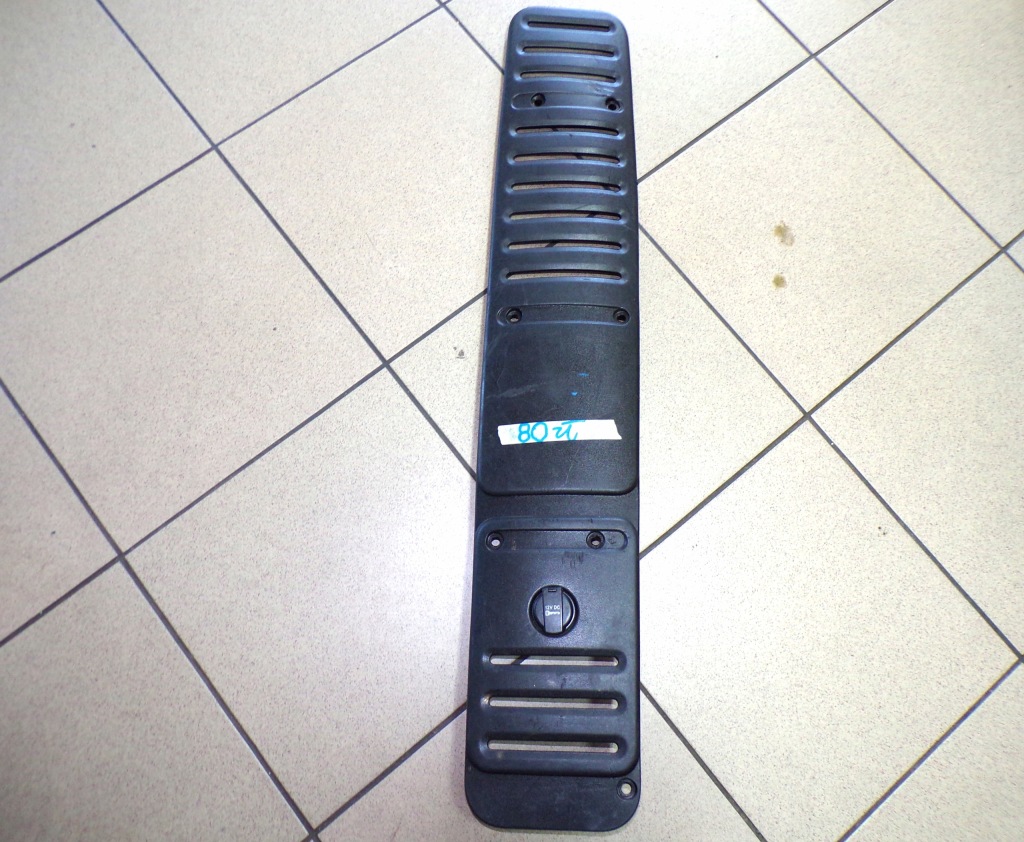 Купити Ducato jumper boxer 12- захист накладка заглушка внутрішня права на стійку