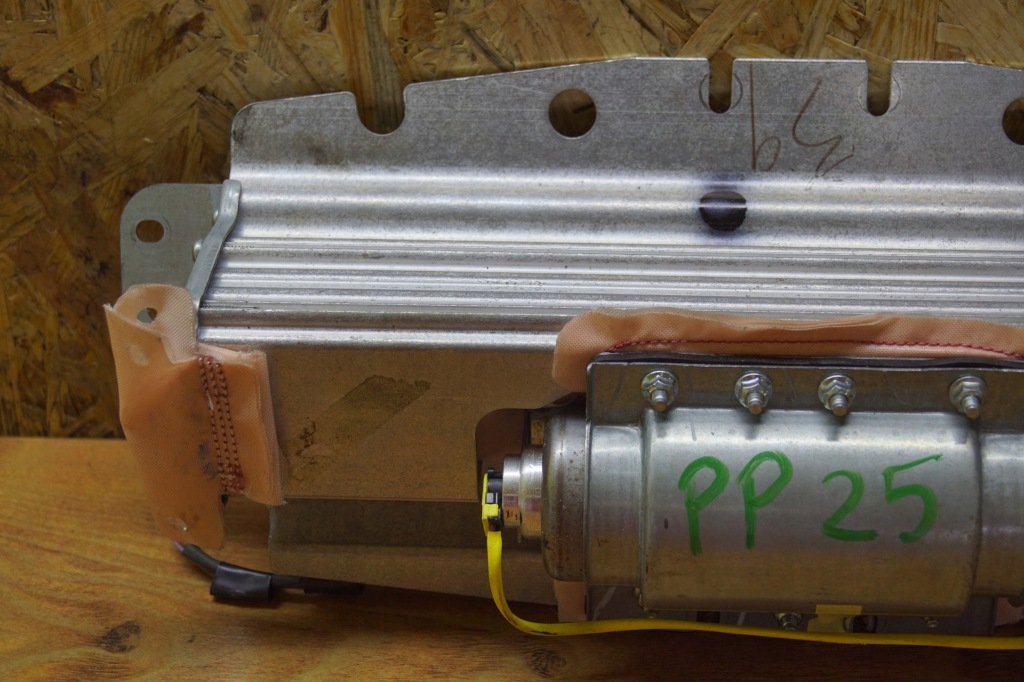 Подушка подушка безопасности пассажир bmw x5 e70 2406476 Недорого