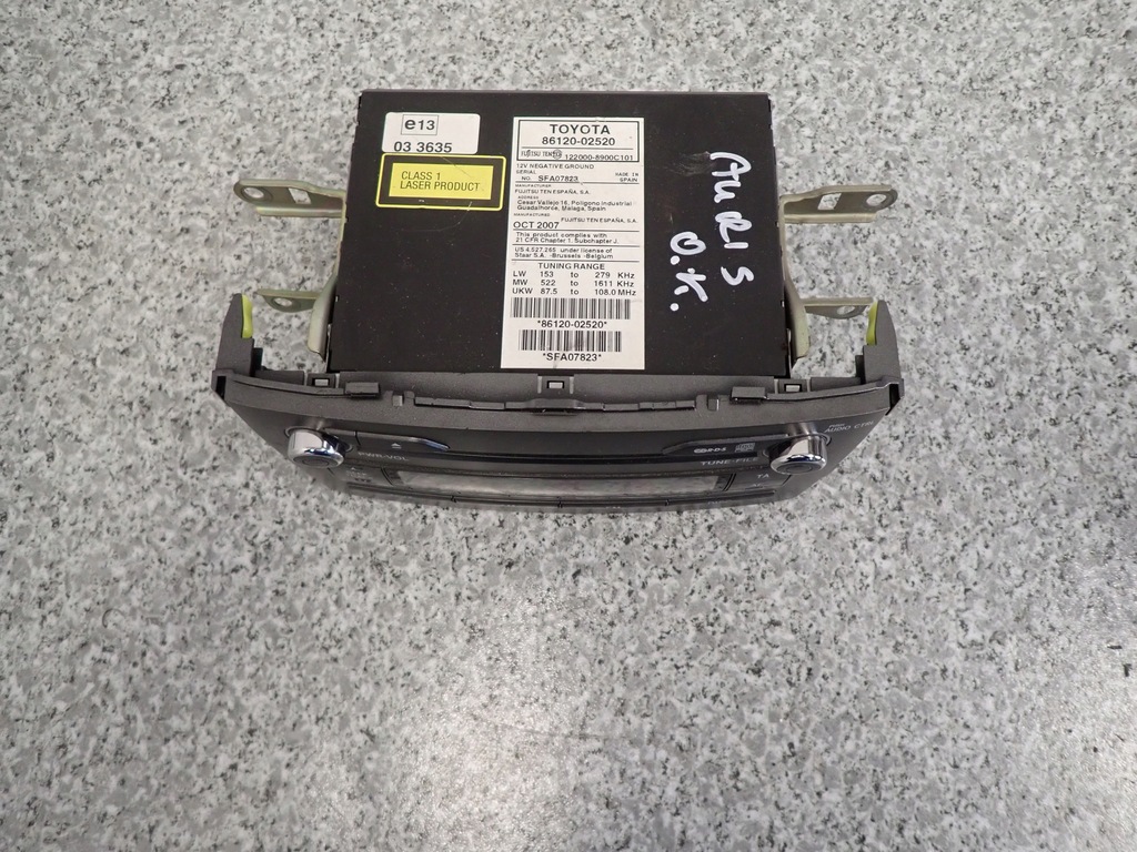 фото №4, Toyota auris 06-09 радио заводской радиопроигрыватель