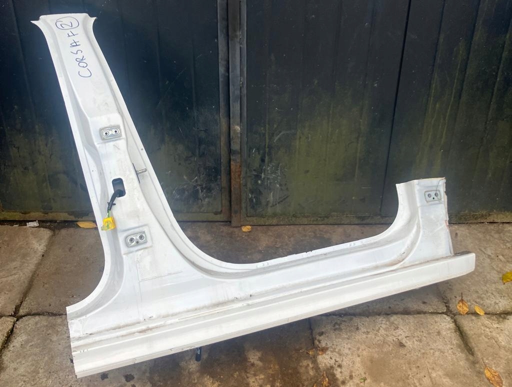 фото №1, Порог блок двигателя правый corsa f