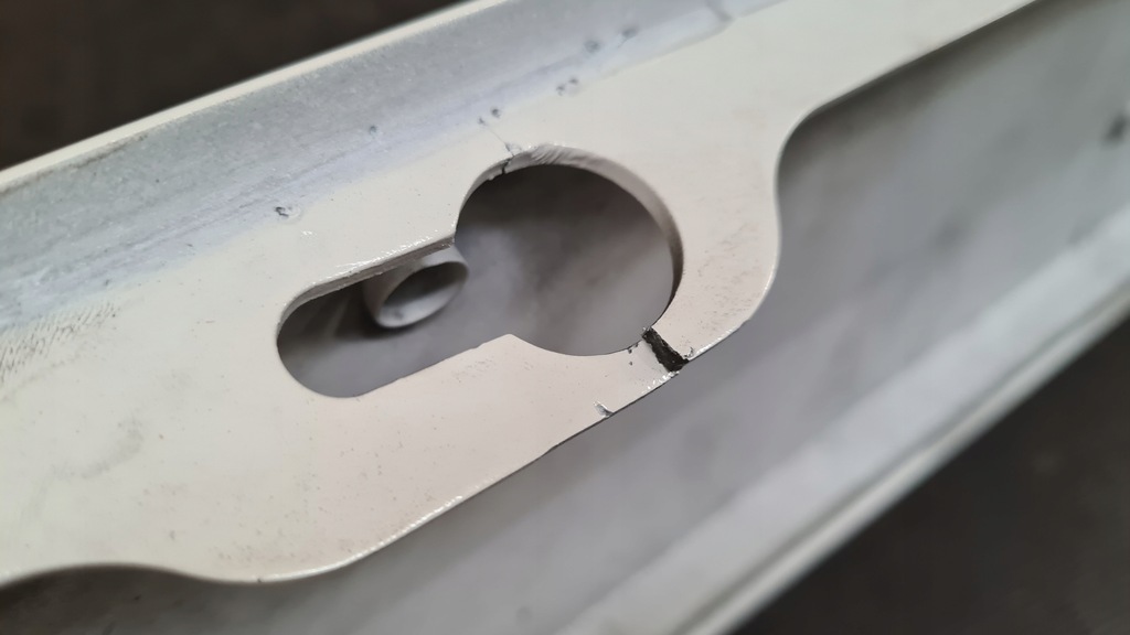 фото №7, Man уголок бампера левый