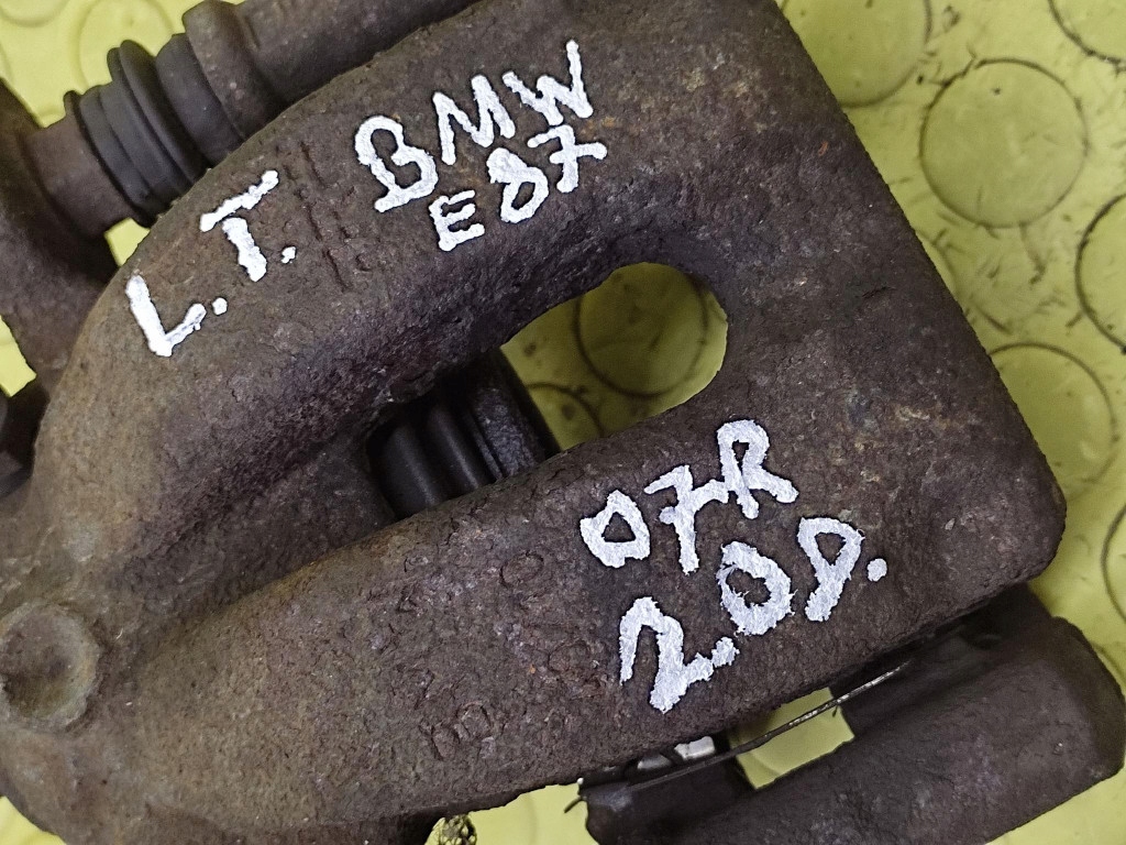 фото №7, Bmw 1 e87 2.0 d супорт гальмівний лівий задня