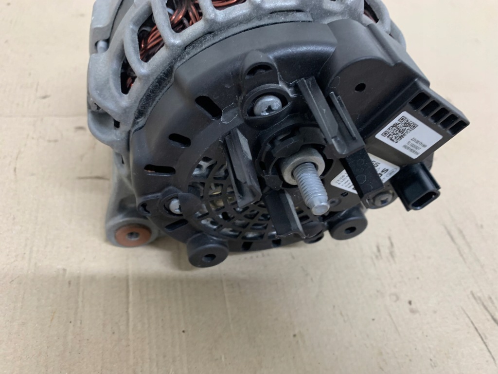 Townstar renault kangoo iv 4 1.3 tce 22r генератор комплектний  оригінал Зі Шроту