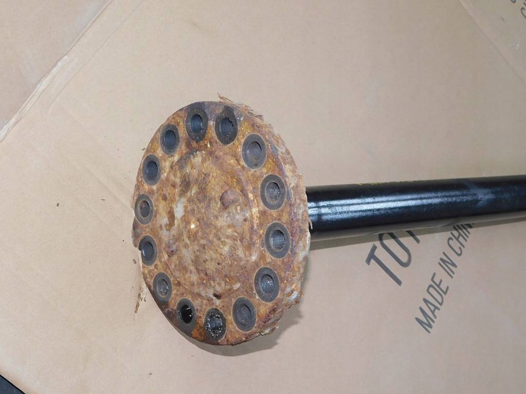 фото №4, Man 15.225 2001r привідний вал правий задня 37 фреза