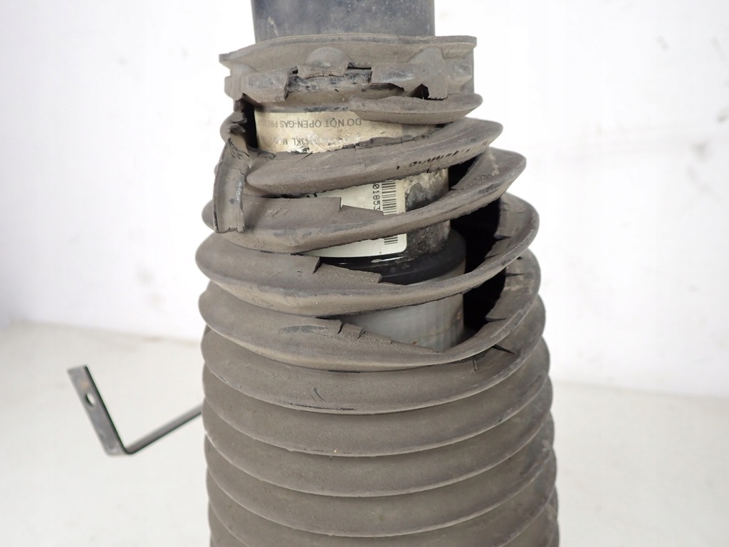 фото №14, Амортизатор правий задній audi a8 s8 d3 5.2 fsi короткий 4e0616001e