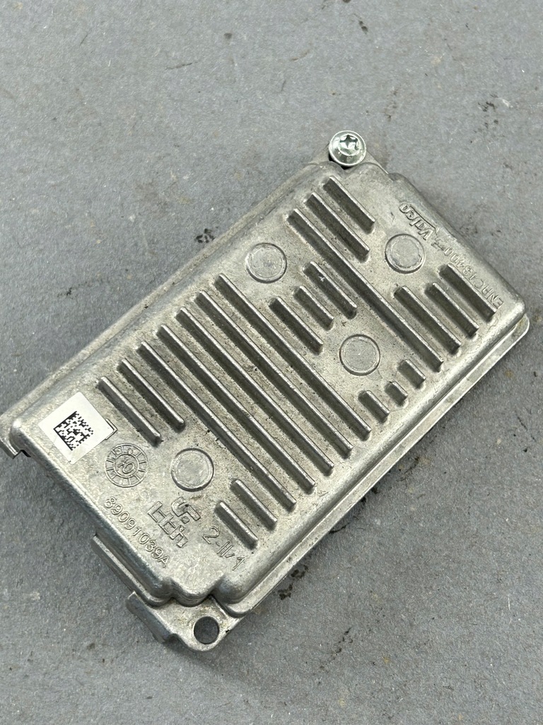 фото №1, Преобразователь модуль led peugeot оригинальный номер 89091039a