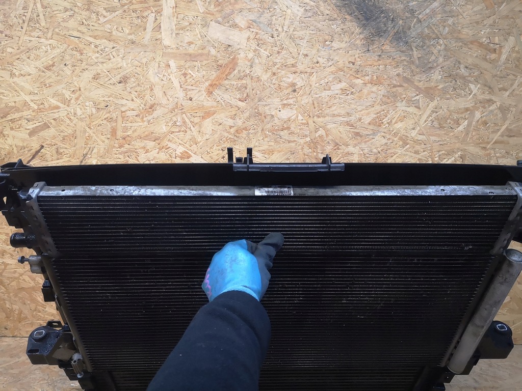 фото №7, Renault master iii 2.3 adblue радиатор вентилятор комплект