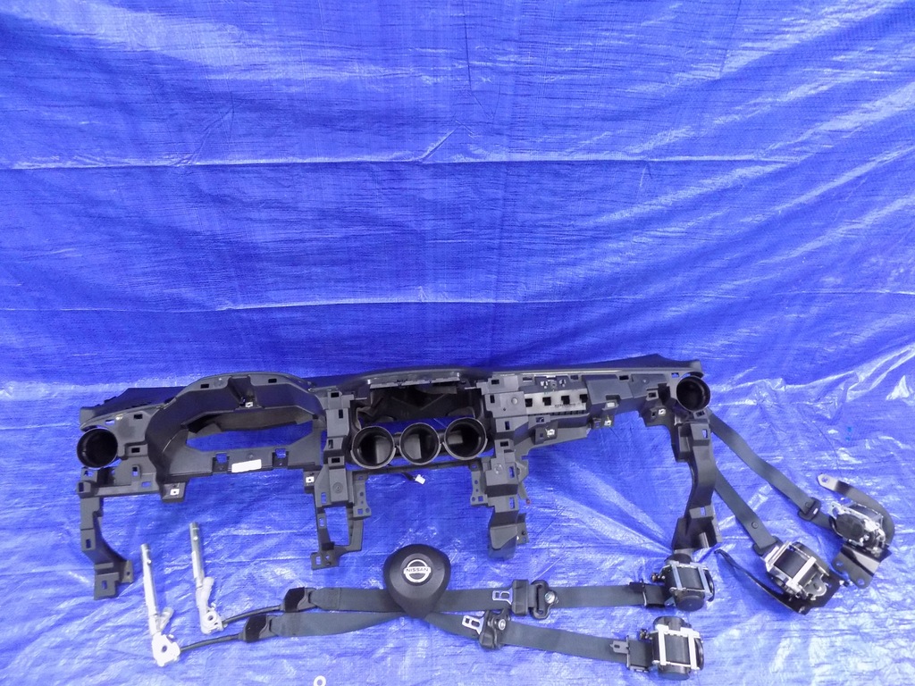 фото №1, Pulpit консоль панель приладів подушки безпеки ремені juke f16 панель приладів vat