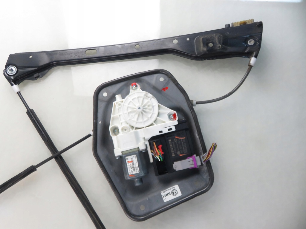 фото №11, Подъемник стекло левый передний vw golf plus 5m1, 521 1k0959793c 5m1837401