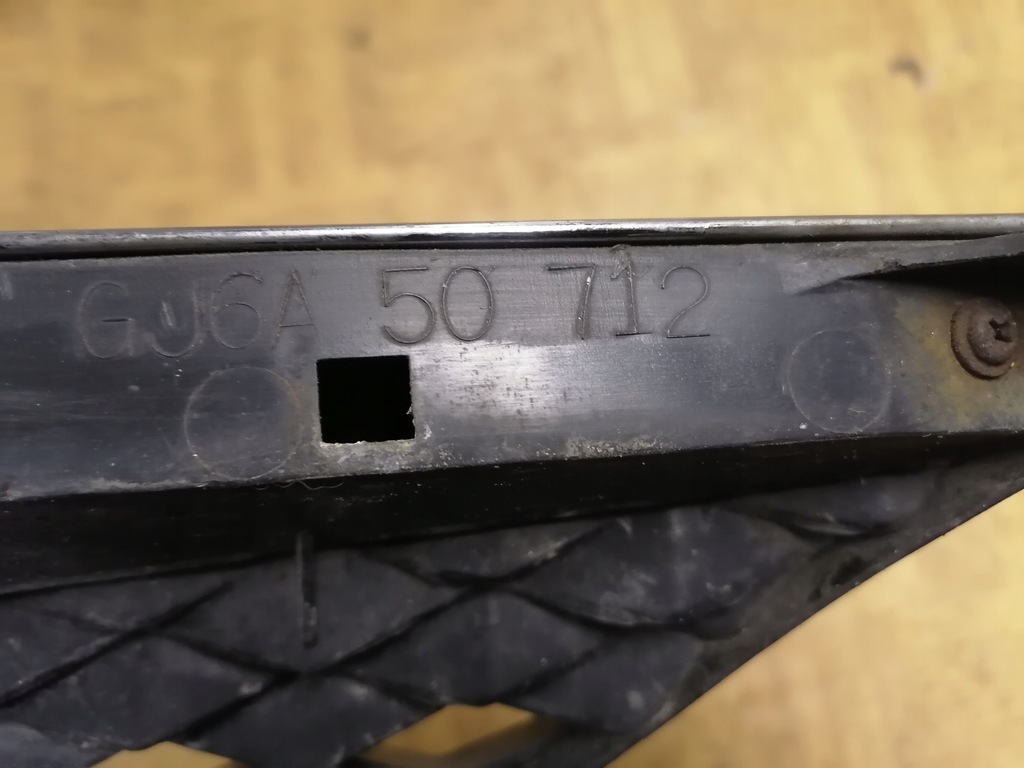 фото №5, Решітка радіатора решітка радіатора mazda 6 2002-2005r gj6a50712