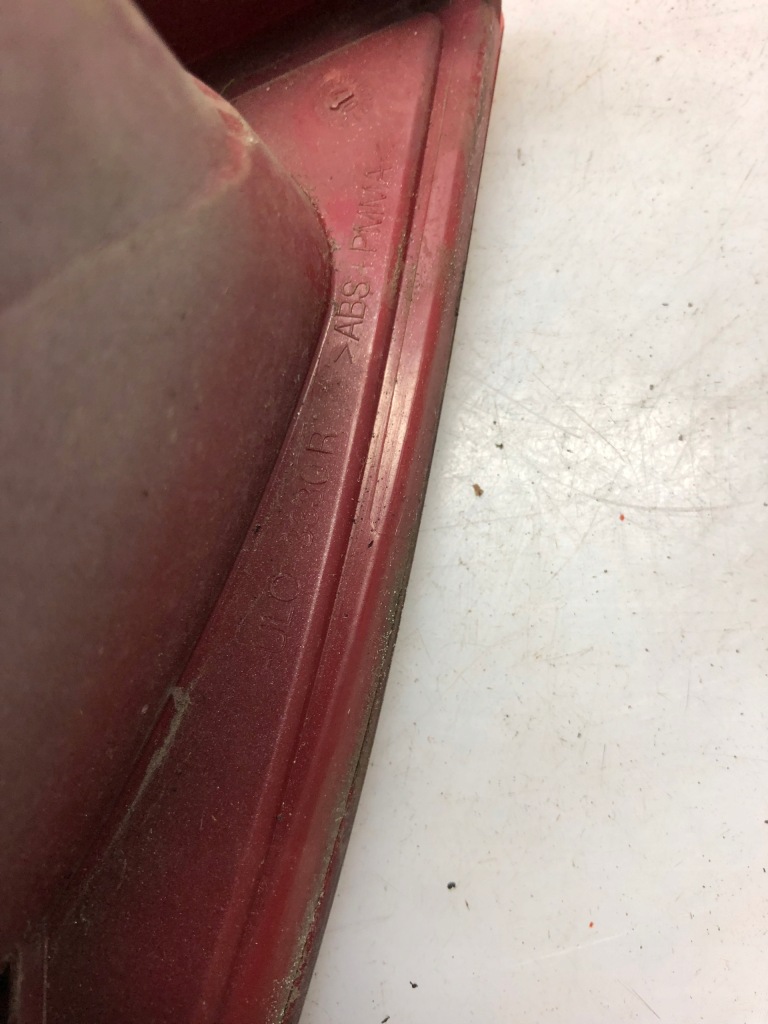 Лампа задняя правое 1698200464 mercedes в Украине