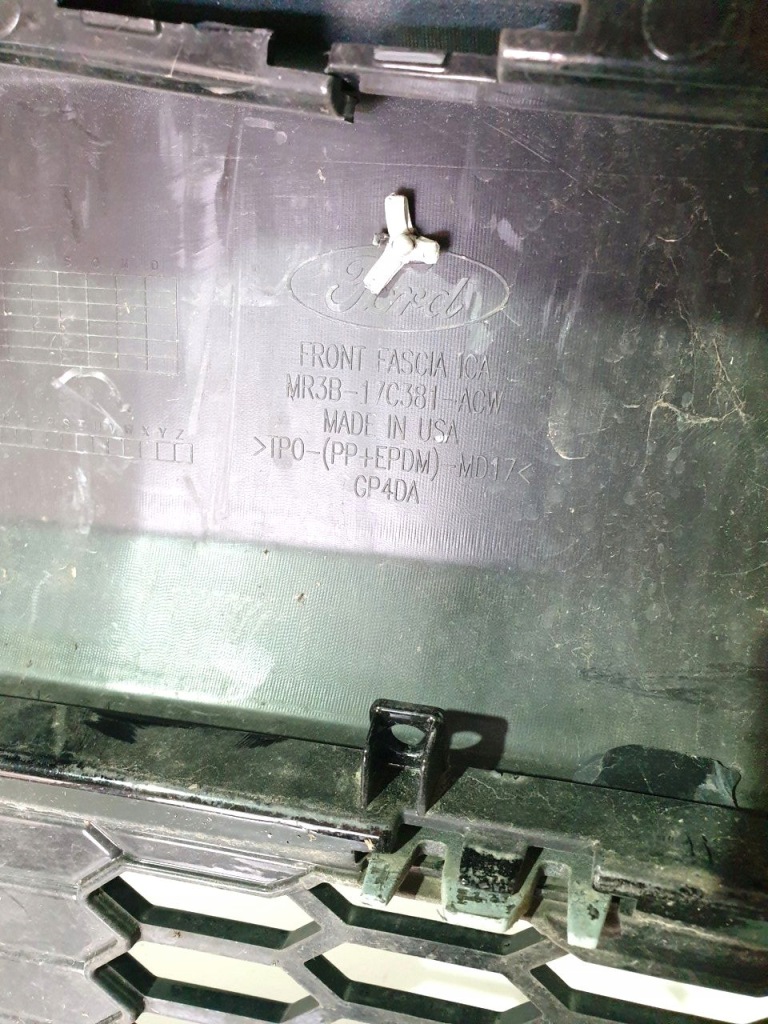 Купить Ford mustang mach 1 mach1 бампер перед передний оригинал