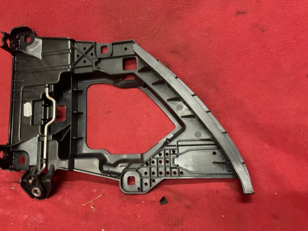 фото №8, Porsche cayenne 7p5 lift кронштейн левый передней лампы 7p5941045b