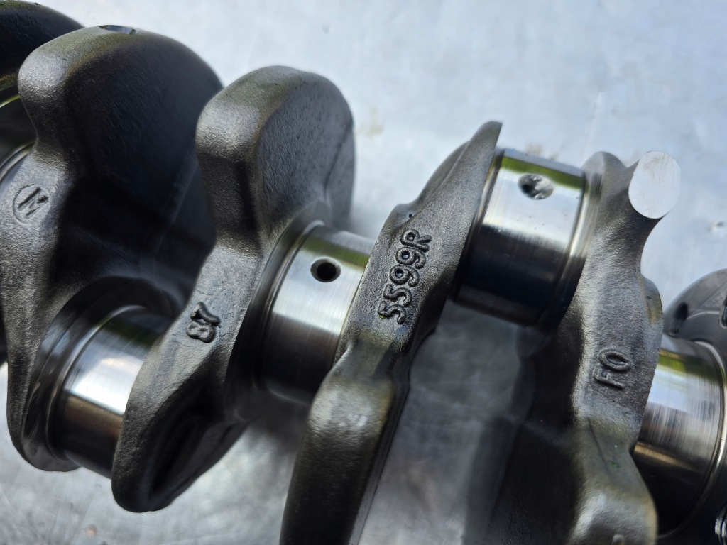 Wał коленчатый renault 1.6 dci trafic r9m 5599r номинал biturbo Цена