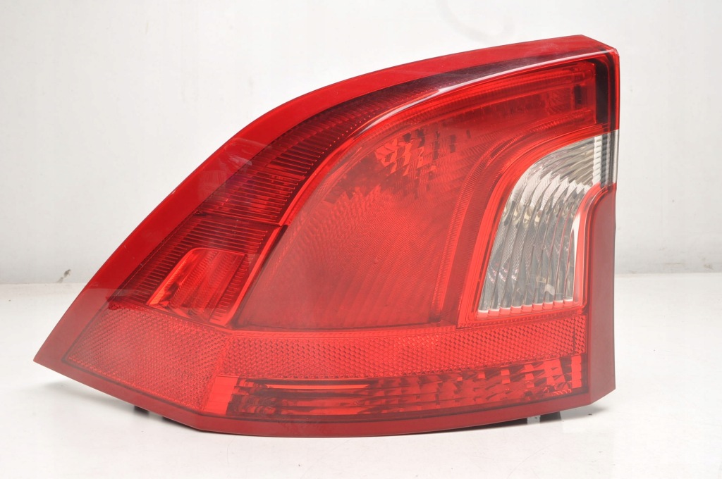 фото №1, Volvo s60 ii лампа левая задняя левый задняя 30796267