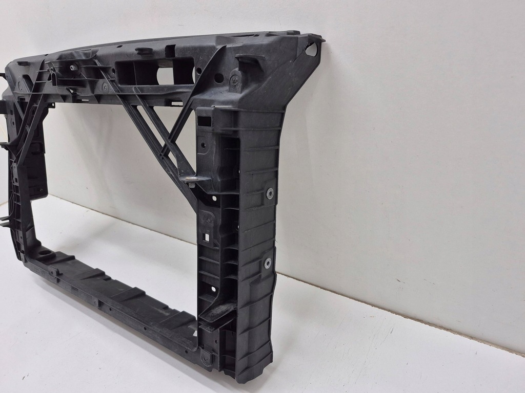 фото №3, Skoda rapid pas передній