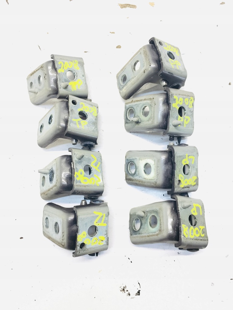 фото №1, Петлі двері лівий lub правий перед комплект peugeot 2008