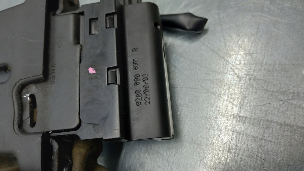 фото №2, Замок кришки renault laguna 8200000897